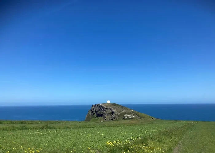 Zen Den Cornwall